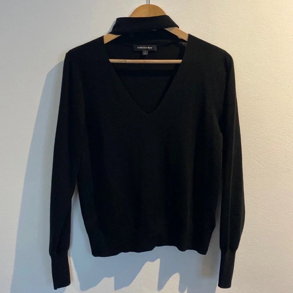 Forever New - Choker Neckline Long Sleeve Knitted Top - Size Small - Picture 1 of 3